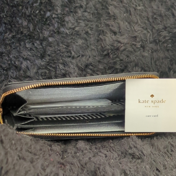 Kate Spade Black Textured Wallet - Picture 3 of 7